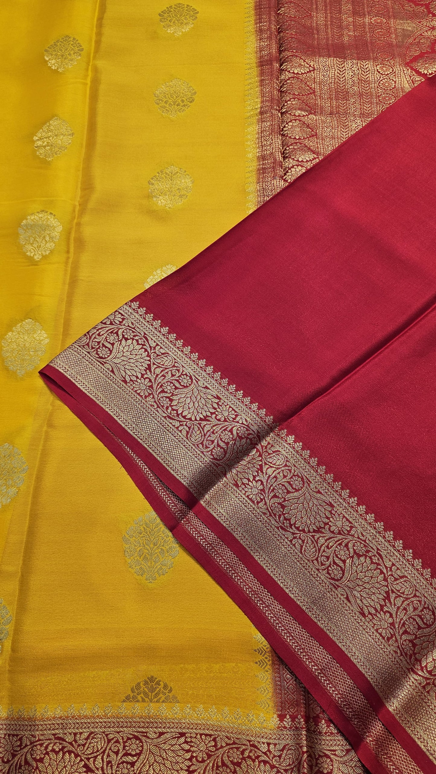 Mysore crepe silk saree with KSIC Finish in yellow with red, in allover buttas pattern