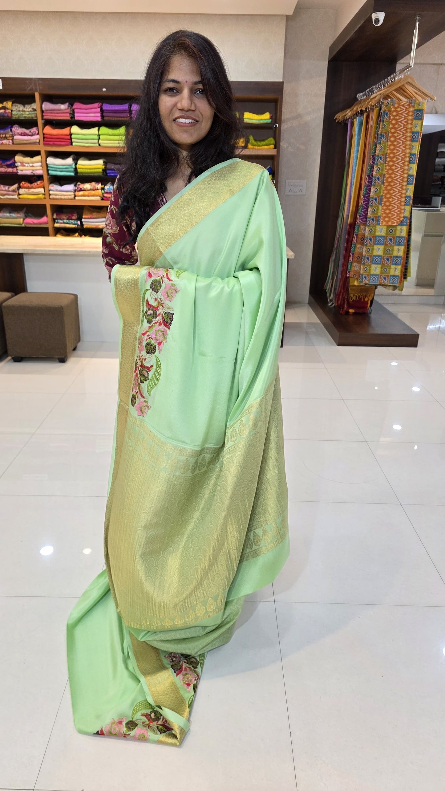 Mysore crepe silk saree with KSIC Finish in sea green in one side cutwork pattern