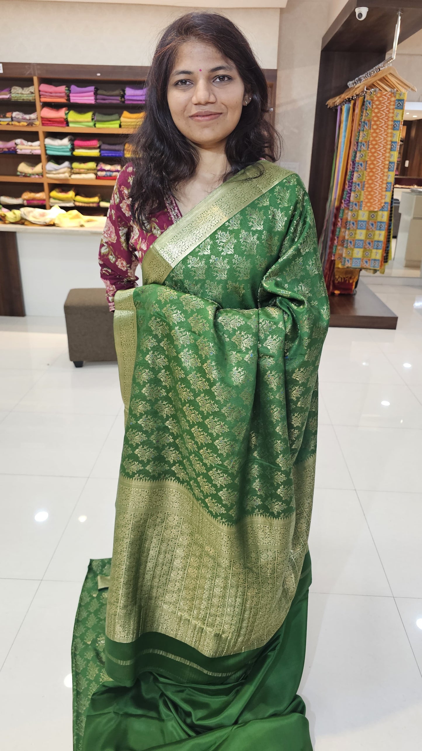 Mysore crepe silk saree with KSIC Finish in leaf green in allover zari buttas pattern