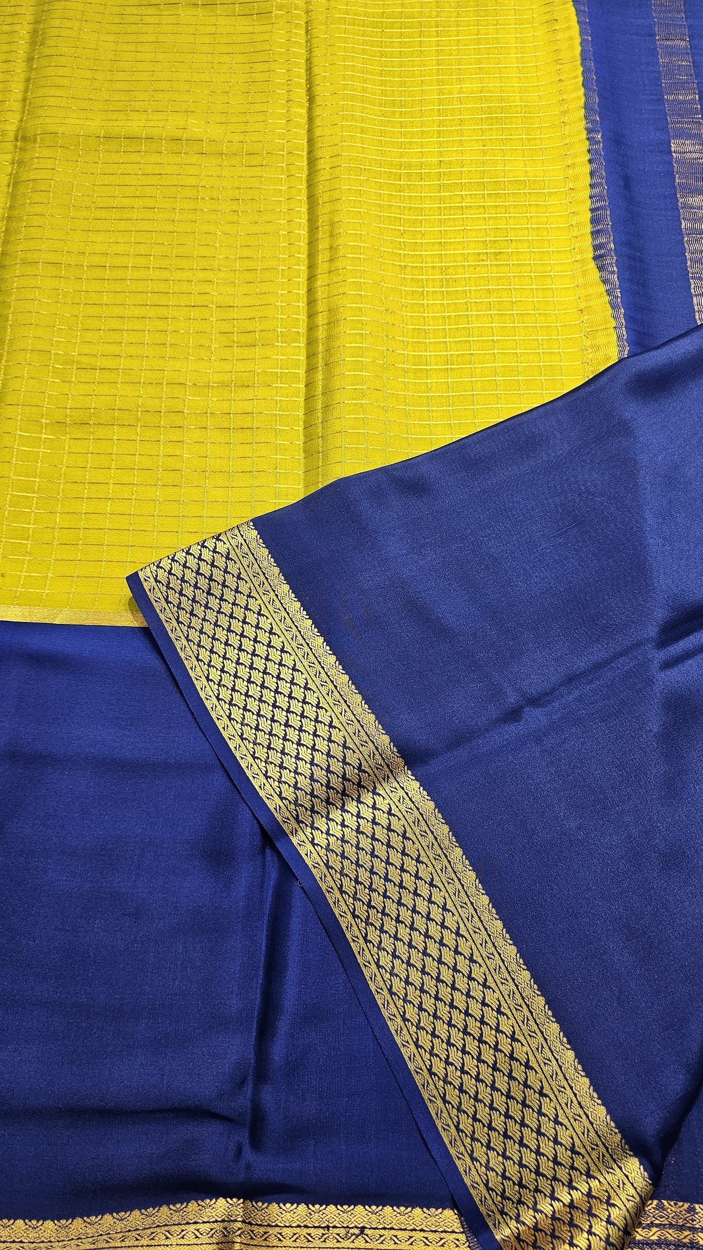 Mysore crepe silk saree with KSIC Finish in lemon green with royal blue in half and half checks pattern