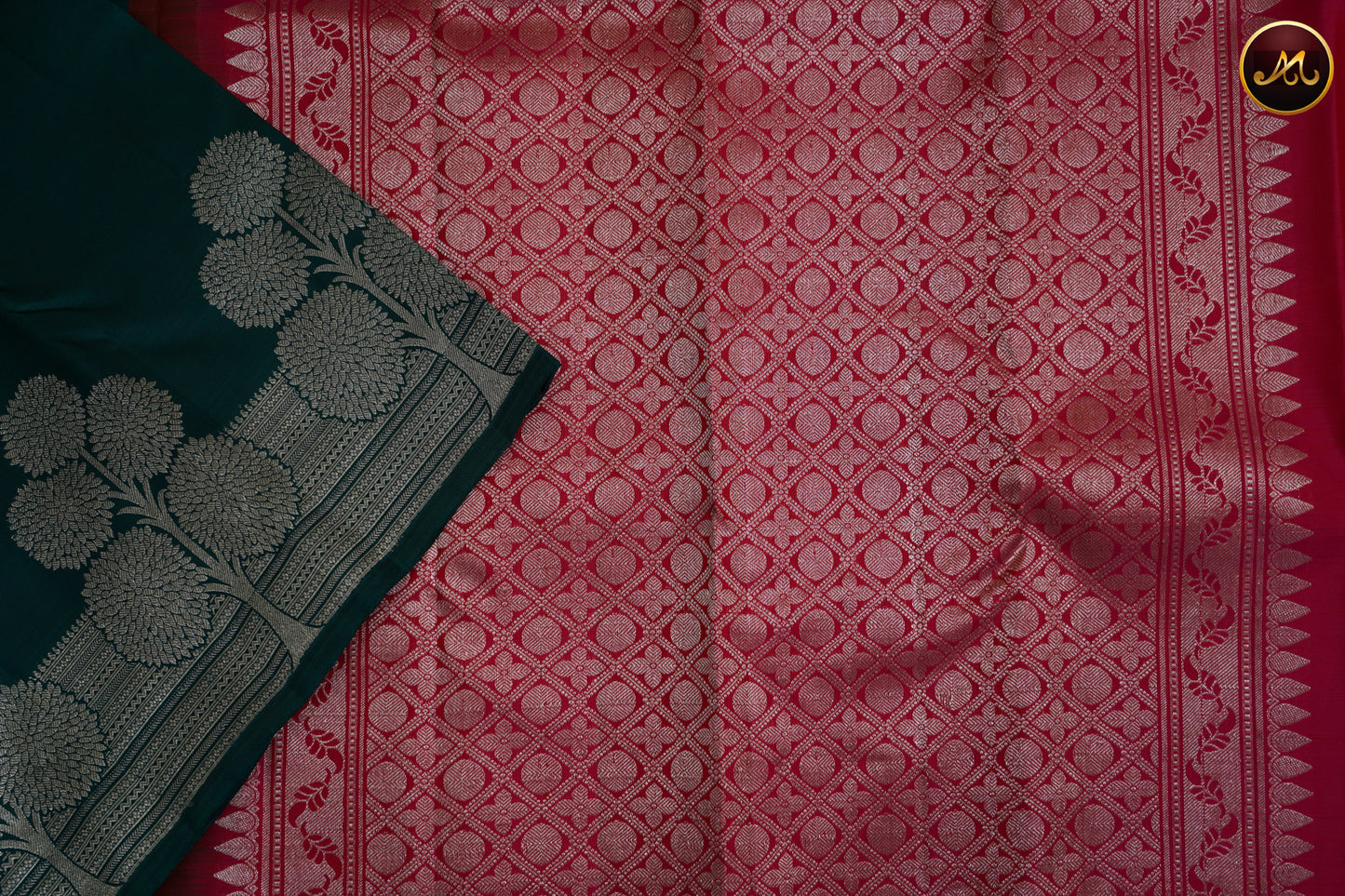 Kanchivaram Handloom Pure Silk in Butta Pattern in Moss Green And Rani Pink combination with Silver Zari Turning  Border and Rich Pallu