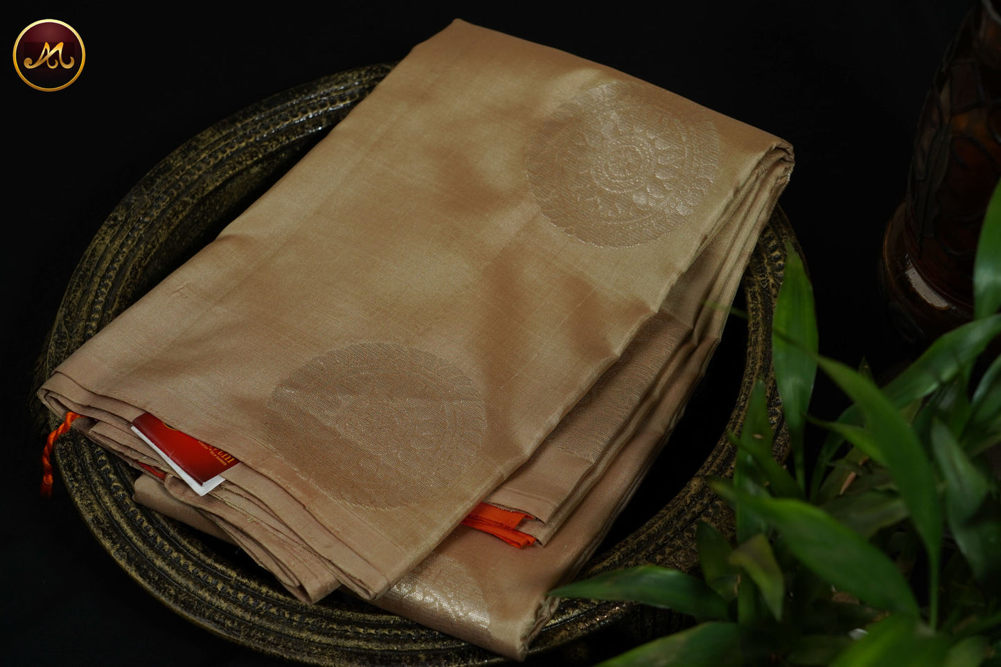 Kanchivaram Soft Silk In  in Beige and Orange combiantion with  Motifs
