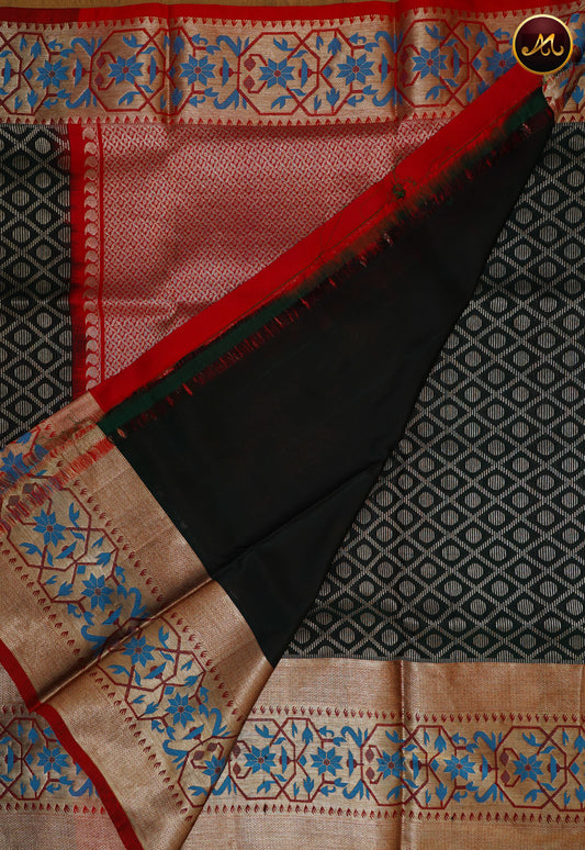 Venkatagiri Pure Silk Saree in Bottle Green and Red Combination with Paitani Gold Border