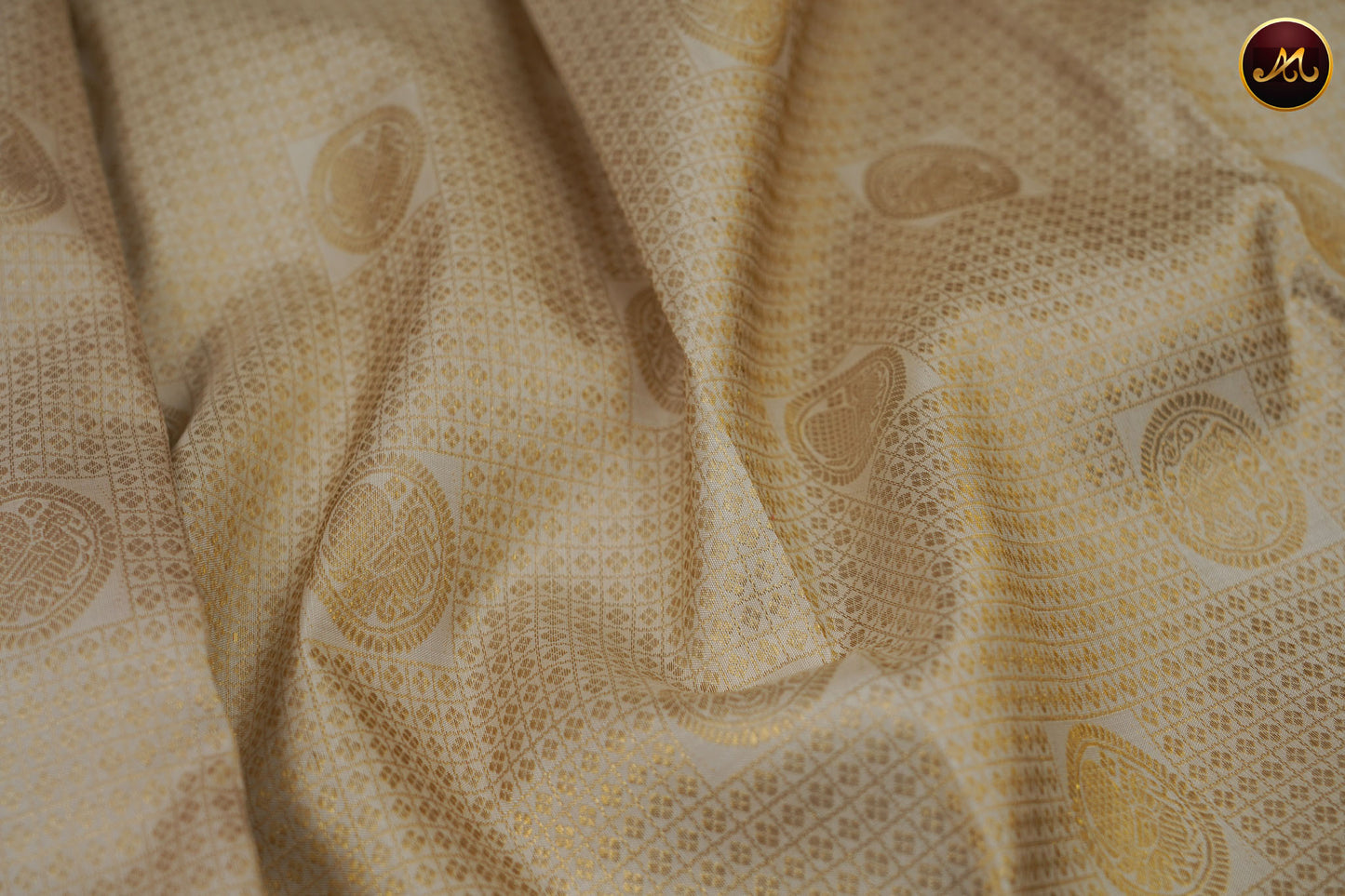 Kanchivaram Pure Silk Saree in pure gold zari, white with red combination, borderless, brocade saree