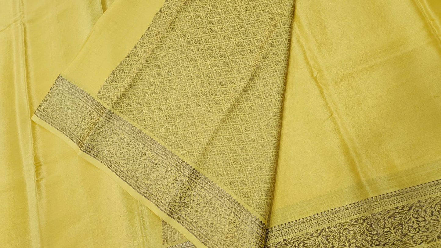 PURE MYSORE CREPE SILK SAARE WITH RICH PALLU AND BROCADE BLOUSE