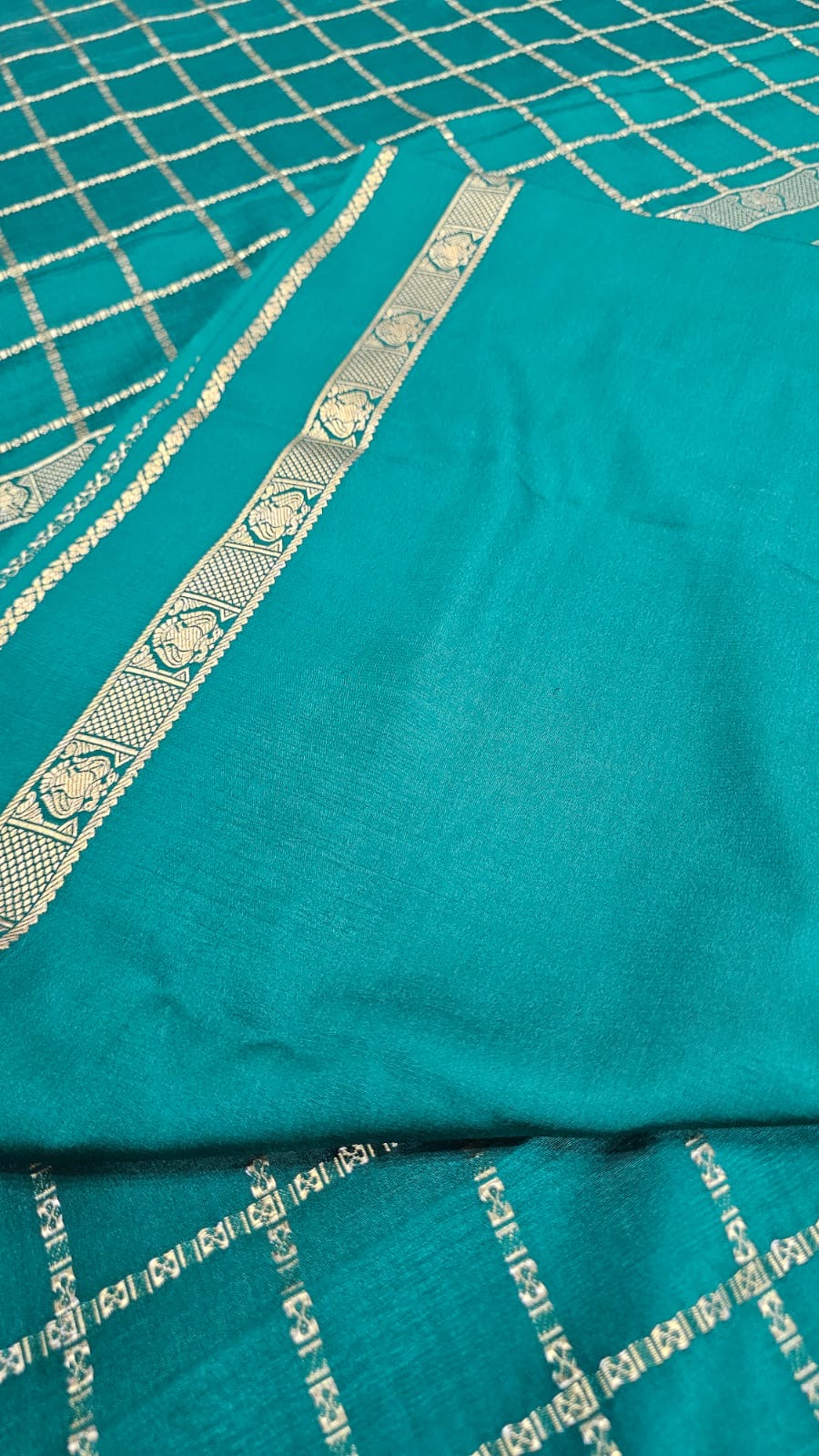 PURE ZARI MYSORE CREPE SILK SAREE WITH EMBROIDERY