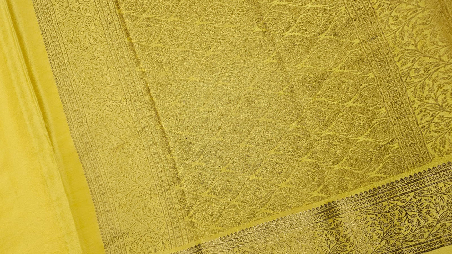 PURE MYSORE CREPE SILK SAARE WITH RICH PALLU AND BROCADE BLOUSE