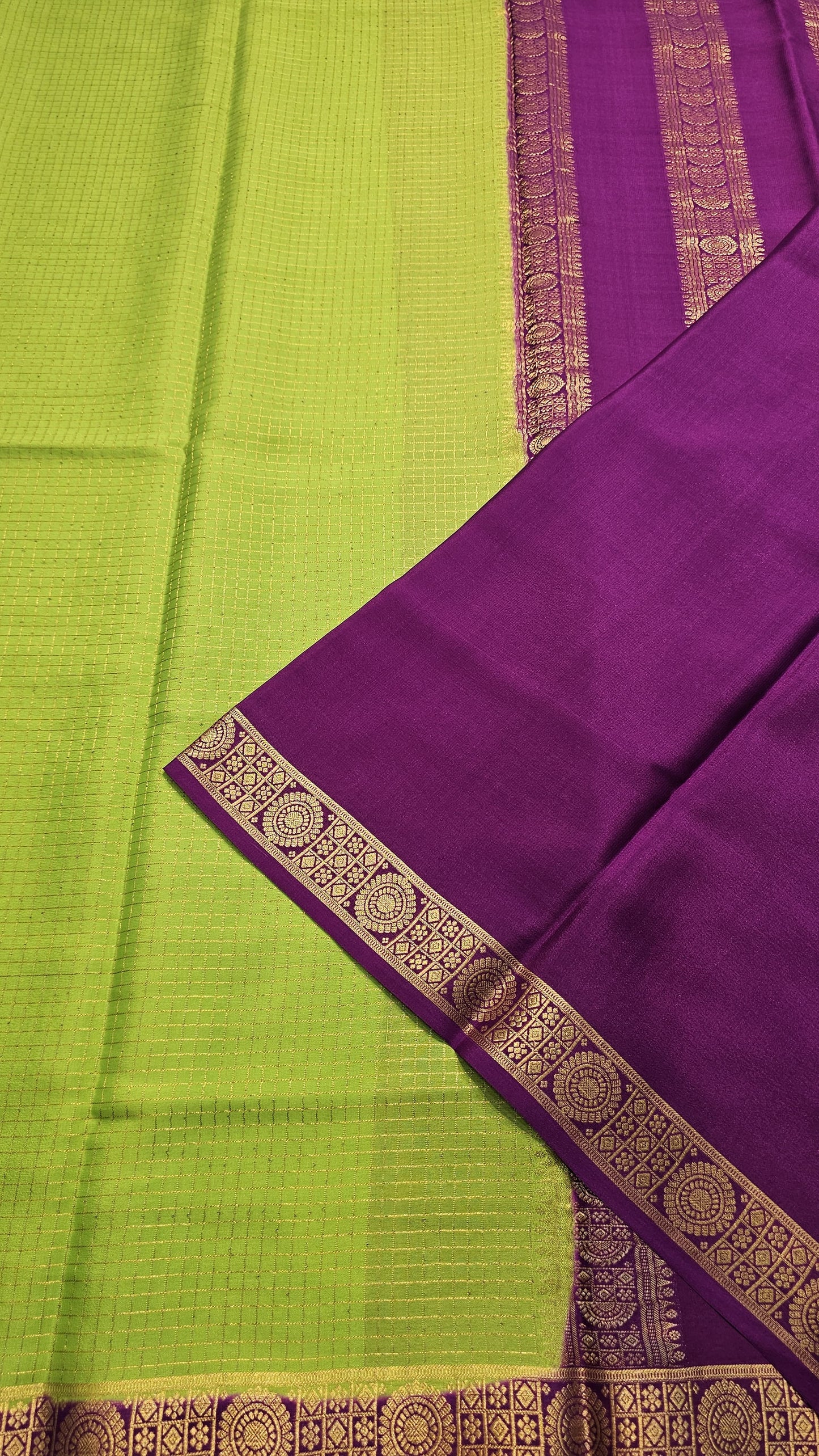 Mysore crepe silk saree with KSIC Finish in parrot green with purple,pattern