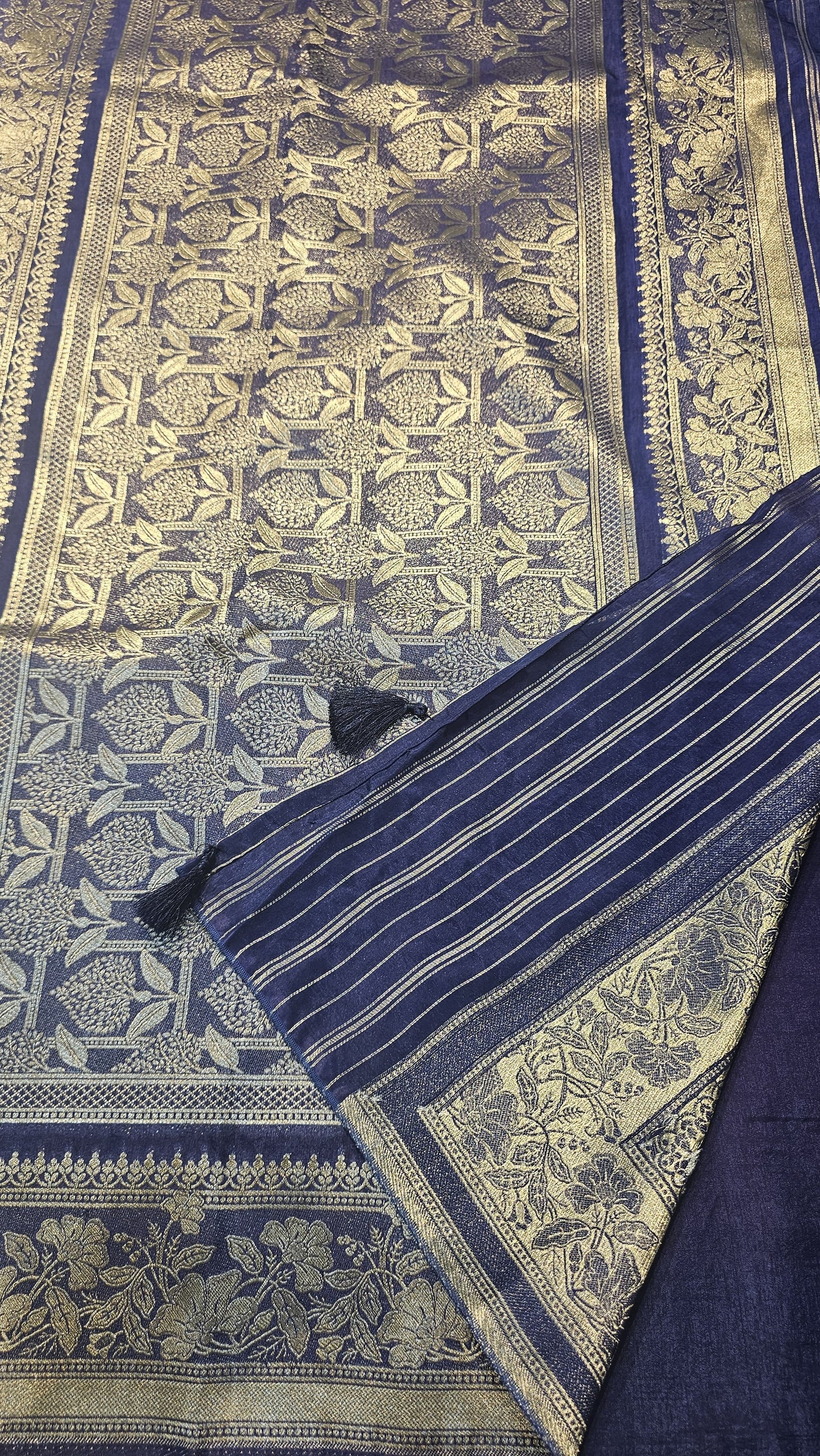 Semi banaras silk saree in megenta pink with royal blue in allover zari buttas pattern