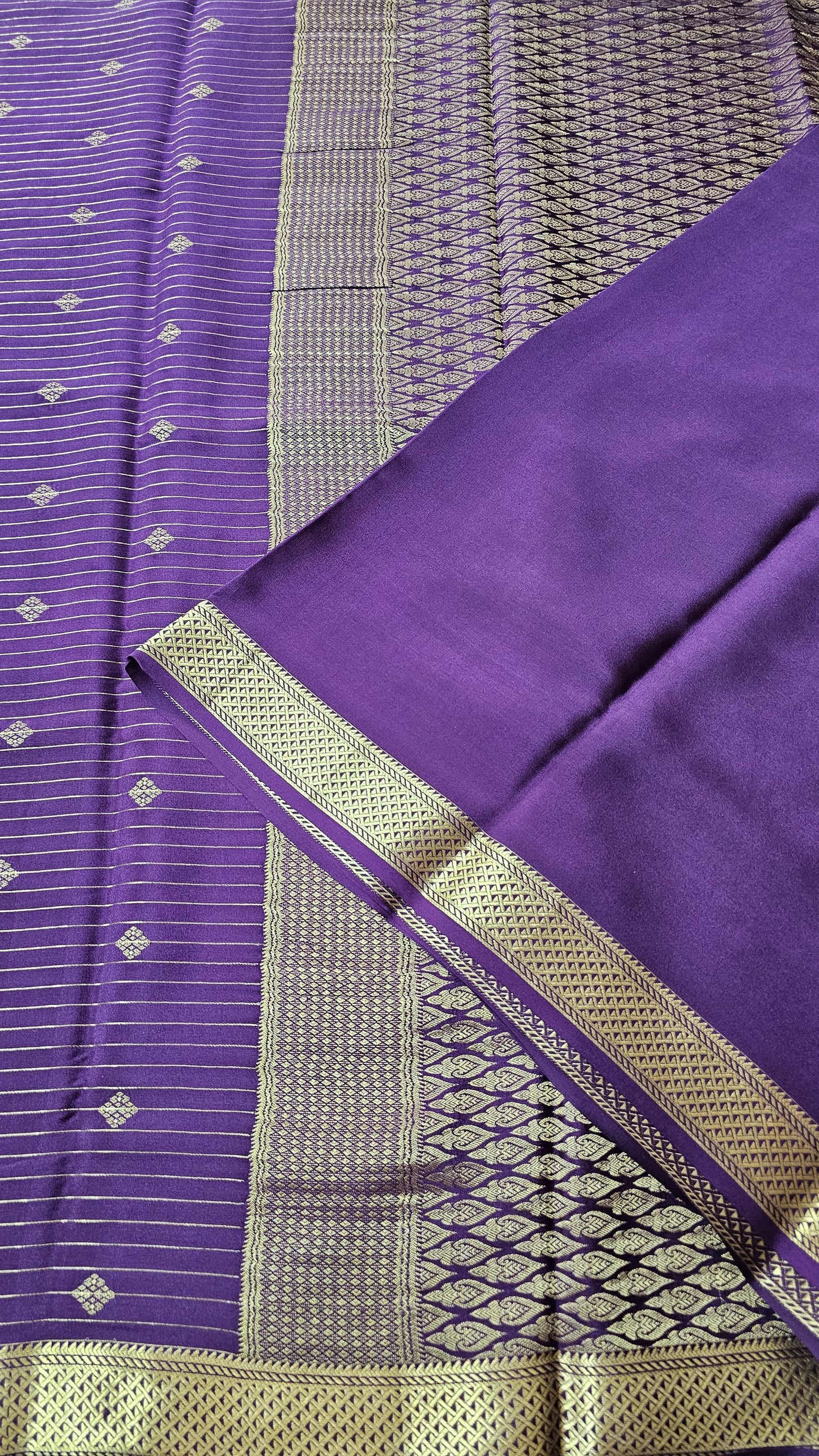 Mysore silk saree KSIC Finish in wine self striep pattern
