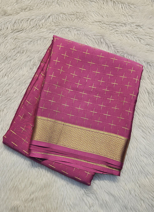 Mysore crepe silk saree with KSIC Finish in onion pink in self checks pattern