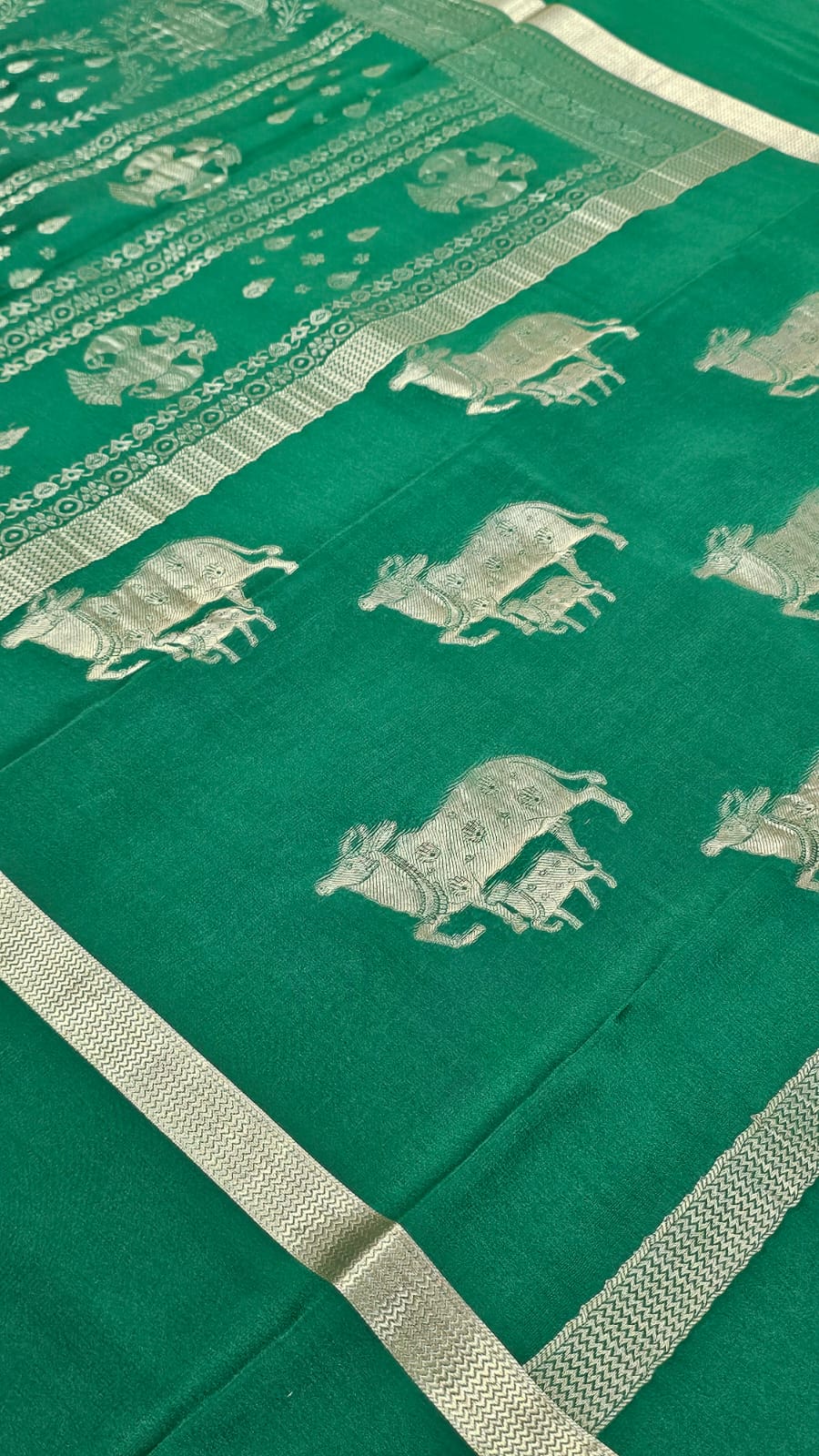 PURE MYSORE CREPE SILK SAREES WITH MIDDLE BROCADE SAARE