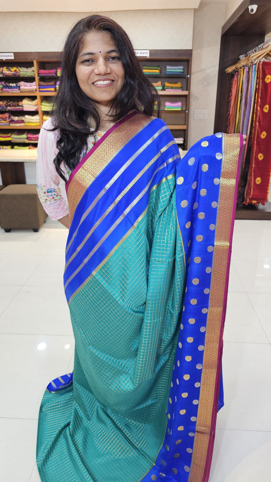Mysore crepe silk saree with KSIC Finish in turquoise blue with royal bluein 3D checks pattern
