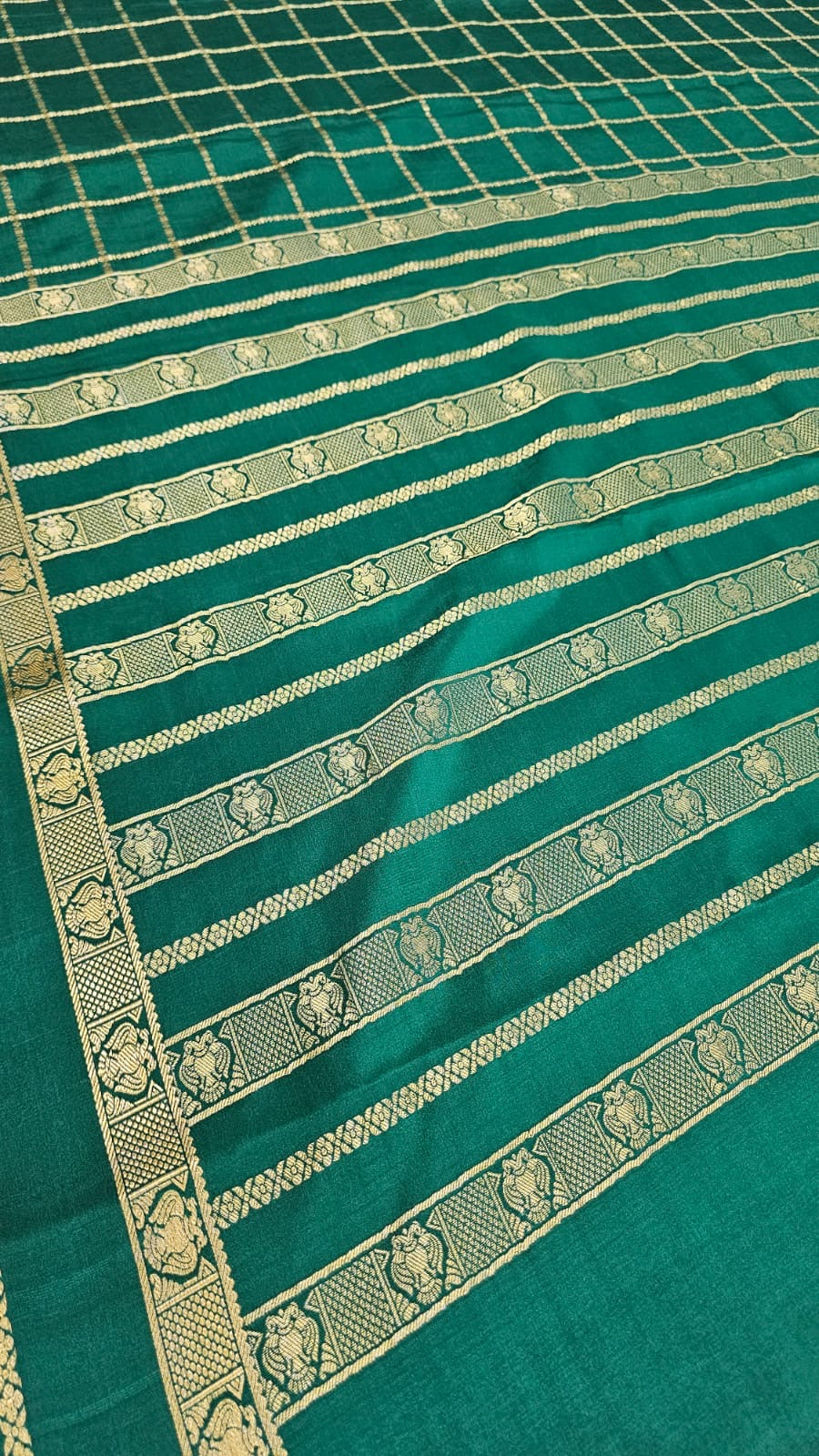 PURE ZARI MYSORE CREPE SILK SAREE WITH EMBROIDERY