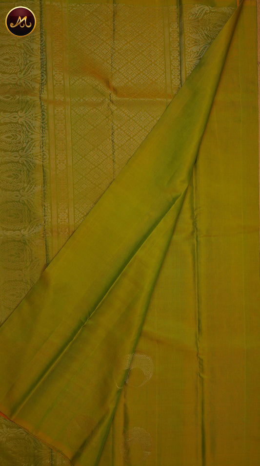 Kanchivaram Soft Silk In All Self Mehendi Green with  Motifs